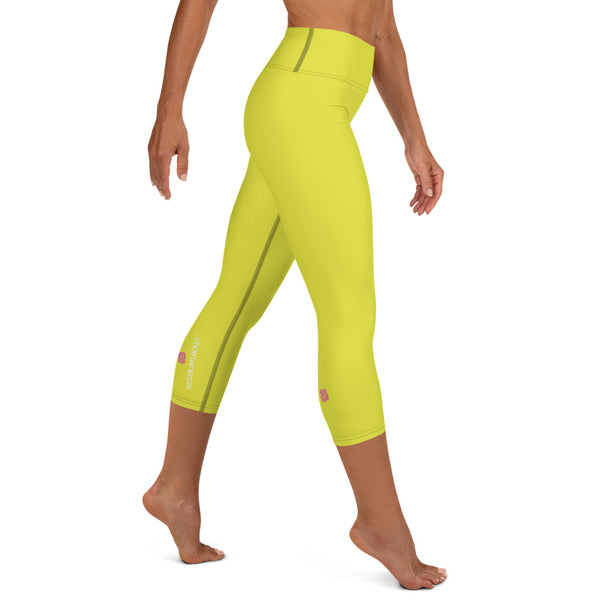 Yellow Solid Yoga Capri Leggings, Solid Yellow Color Designer Yoga Capri Leggings, Simple Essential Modern Comfy Moisture-Wicking, High-Waisted Capri Leggings Yoga Pants Mid-Calf Length Activewear- Made in USA/EU/MX (US Size: XS-XL)