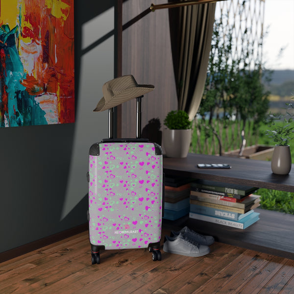Grey Pink Hearts Cabin Suitcase, Valentine's Day Designer Carry On Polycarbonate Front and Hard-Shell Durable Small 1-Size Carry-on Luggage With 2 Inner Pockets & Built in Lock With 4 Wheel 360° Swivel and Adjustable Telescopic Handle - Made in USA/UK (Size: 13.3" x 22.4" x 9.05", Weight: 7.5 lb) Unique Cute Carry-On Best Personal Travel Bag Custom Luggage - Gift For Him or Her 