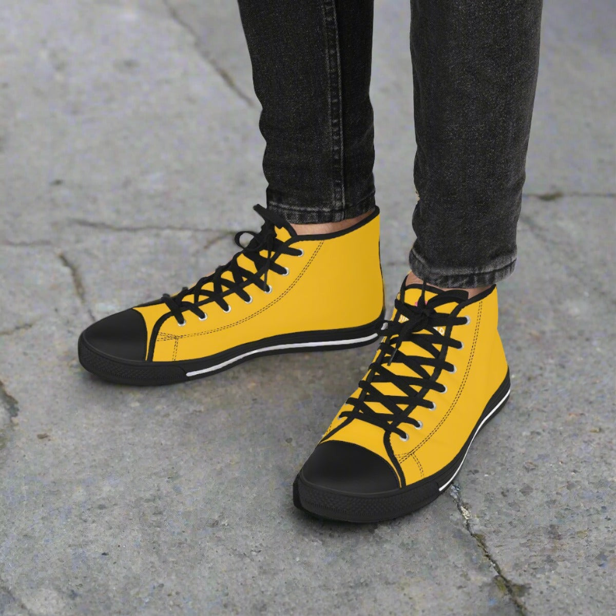 Yellow Color Men's High Tops, Modern Yellow Solid Color Minimalist