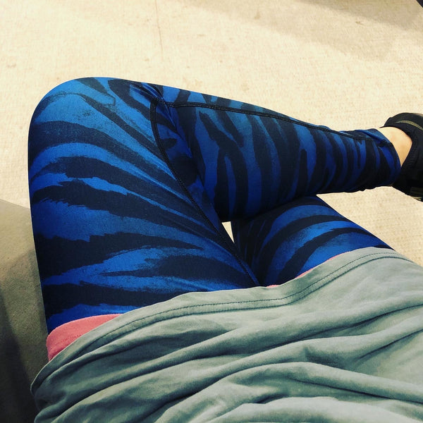 Navy Blue Tiger Leggings, Tiger Stripe Women's Leggings, Dark Blue Black Women's Tiger Stripe Animal Skin Pattern Active Wear Fitted Leggings Sports Long Yoga & Barre Pants - Made in USA/EU/MX