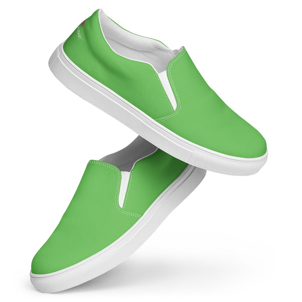 Applle Green Men's Slip Ons, Solid Bright Green Color Best Casual Breathable Men’s Slip-on Canvas Designer Shoes (US Size: 5-13) Modern Solid Color High Quality Men's Slip On Canvas Sneakers Shoes&nbsp;
