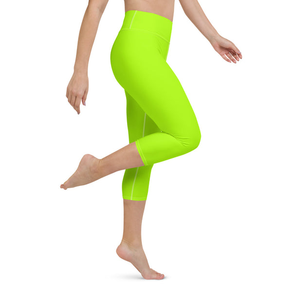 Neon Green Yoga Capri Leggings, Modern Solid Color Capri Leggings Yoga Pants - Made in USA/EU (US Size: XS-XL)