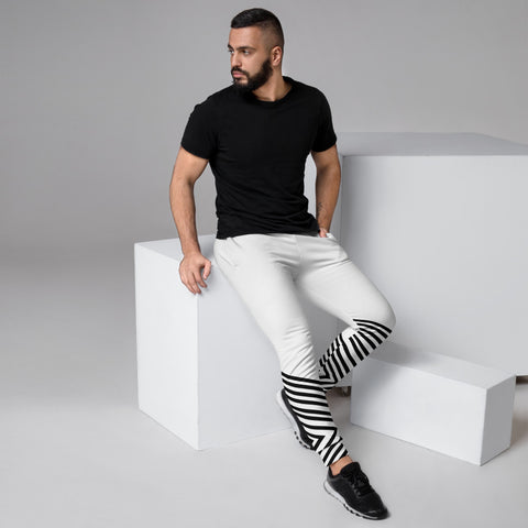 Black White Striped Men's Joggers, Diagonally Stripes Modern Minimalist Slim-Fit Designer Ultra Soft & Comfortable Men's Joggers, Men's Jogger Pants-Made in EU (US Size: XS-3XL)