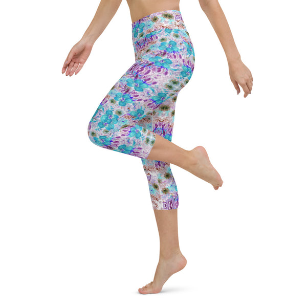 Flower Print Yoga Capri Leggings-Heidikimurart Limited -Heidi Kimura Art LLC Purple Flower Yoga Capri Leggings, Blue Vintage Style Floral Flower Print Comfy Capri Leggings Yoga Fitness Tight Gym Pants - Made in USA/EU/MX (US Size: XS-XL)