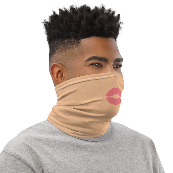 Peach Pink Lips Neck Gaiter, Funny Face Mask Neck Gaiter, Black Face Mask Shield, Luxury Premium Quality Cool And Cute One-Size Reusable Washable Scarf Headband Bandana - Made in USA/EU, Face Neck Warmers, Non-Medical Breathable Face Covers, Neck Gaiters  