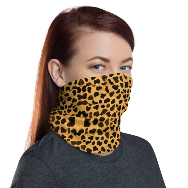 Beige Cheetah Neck Gaiter, Animal Print Luxury Premium Quality Cool And Cute One-Size Reusable Washable Scarf Headband Bandana - Made in USA/EU, Face Neck Warmers, Non-Medical Breathable Face Covers, Neck Gaiters  
