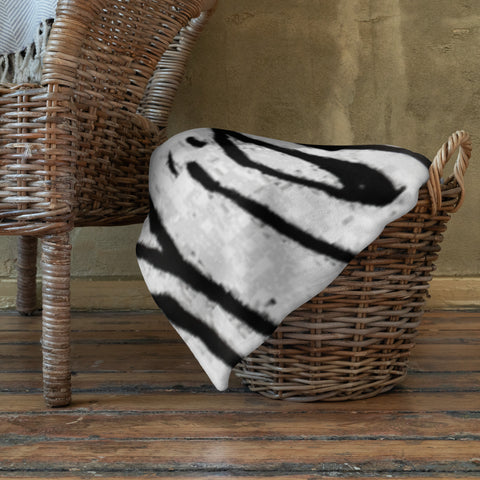 Black White Nude Throw Blanket