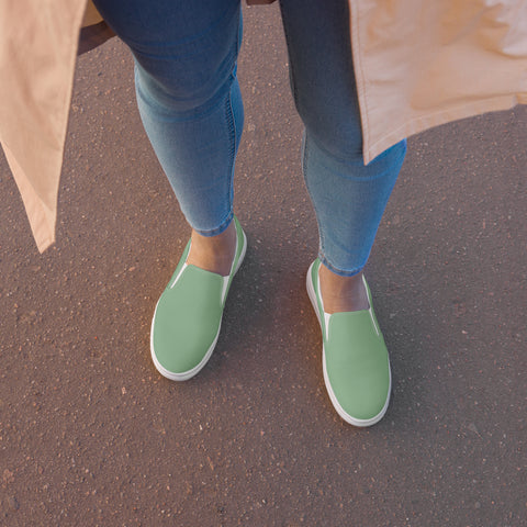 Sea Green Women's Slip Ons, Solid Light Pastel Green Color Modern Classic Modern Minimalist Women’s Premium High Quality Luxury Style Slip-On Canvas Shoes (US Size: 5-12) Women's Green Shoes, Slip-On Padded Breathable Loafer Shoes Footwear