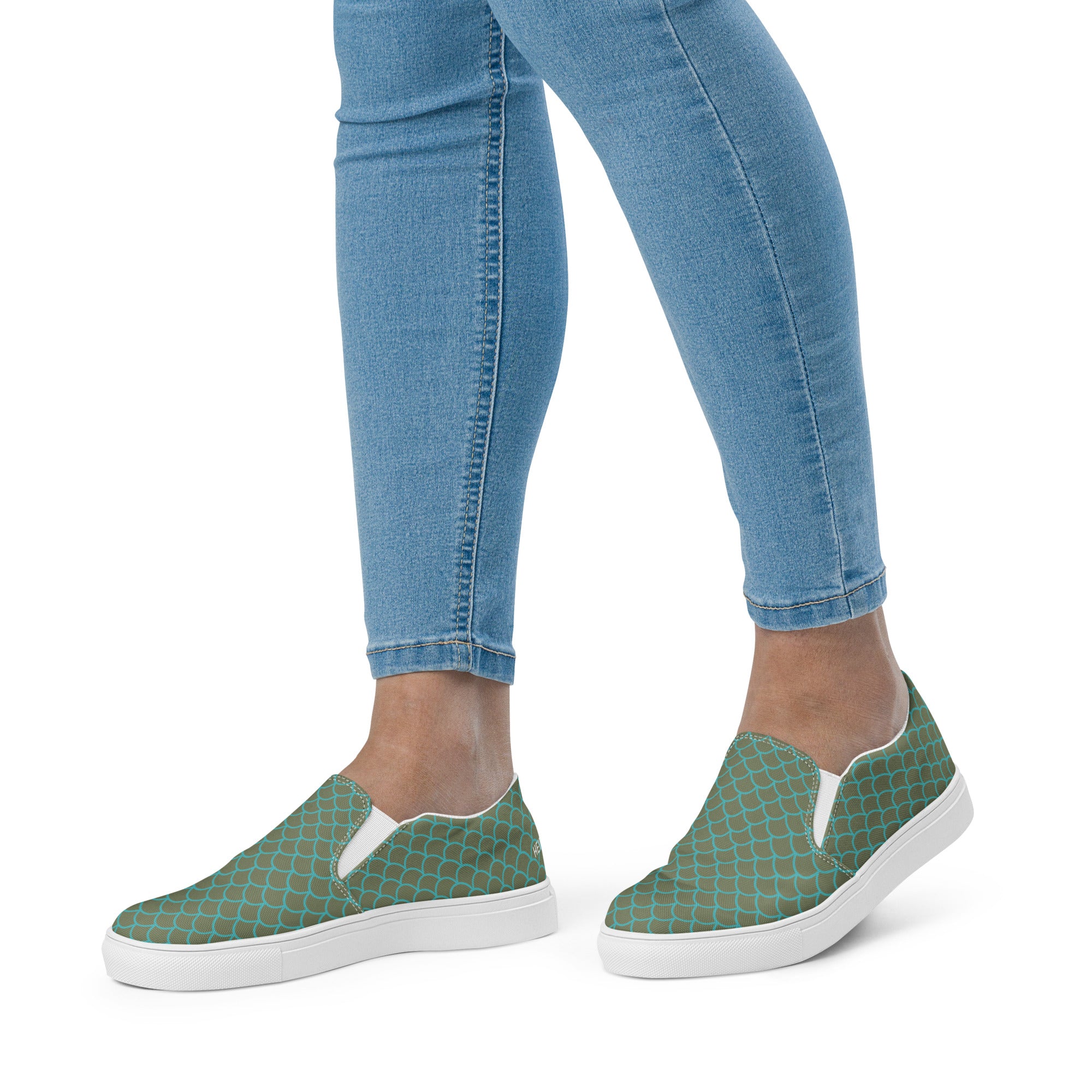 Green Mermaid Print Slip Ons, Green Blue Mermaid Scales Print Women’s Slip-On Canvas Shoes, Best Quality Women’s Premium High Quality Luxury Style Slip-On Canvas Shoes (US Size: 5-12)&nbsp;Women's Casual Shoes, Slip-On Padded Breathable Loafer Shoes Footwear, Cute Slip On Sneakers for Adults, Gift For Mermaid Loving Shoe Lover